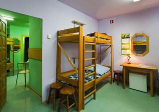 Хостелы Youth Hostel Podlasie Белосток Односпальная кровать в общем номере-30